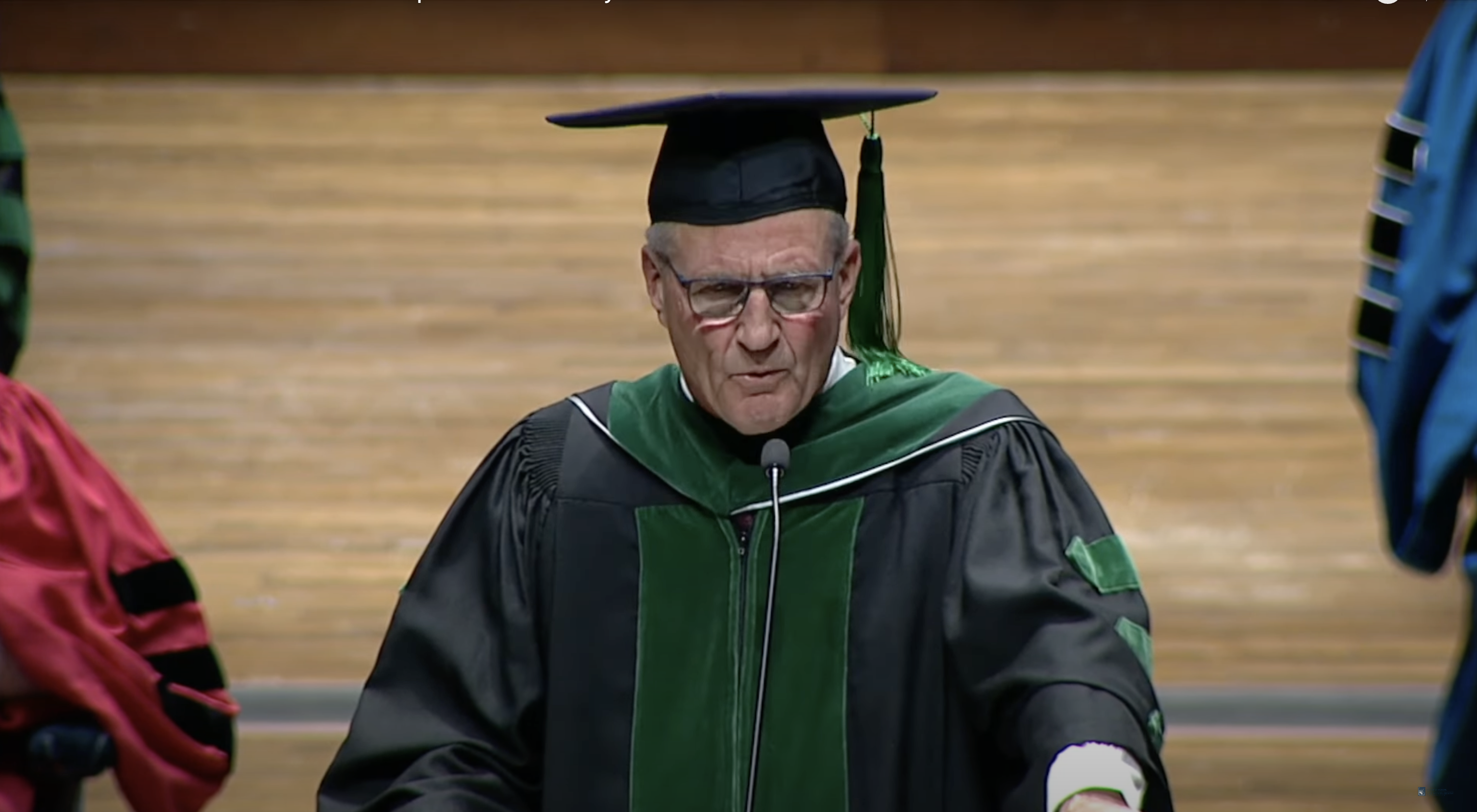 Dr. Craig Smith at the podium 