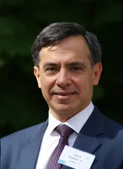 José Guillem, MD