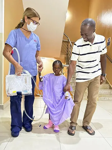 Walking a lap with ICU nurse and family
