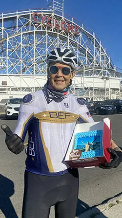 Even as he struggled, Jerry finished the race early and with a smile.