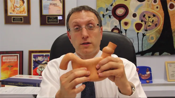 Video Thumbnail: Sleeve Gastrectomy Operation